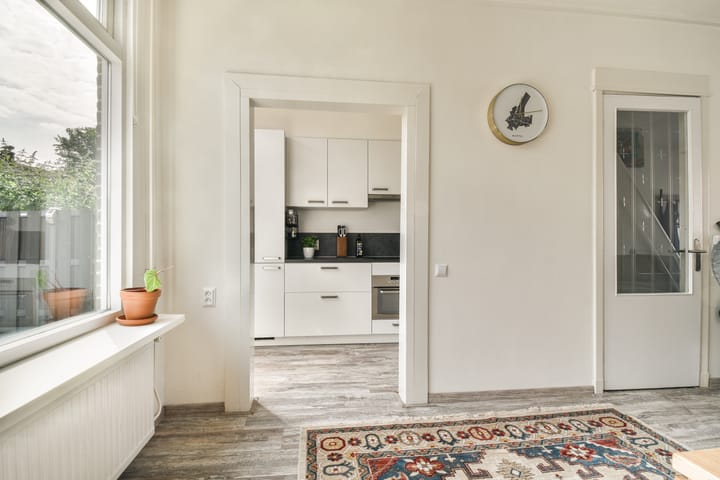 Photo 11 of Meidoornstraat 16