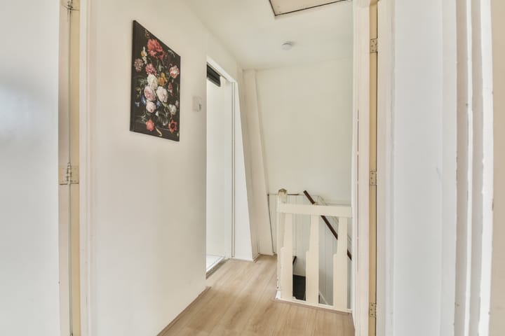 Photo 20 of Meidoornstraat 16