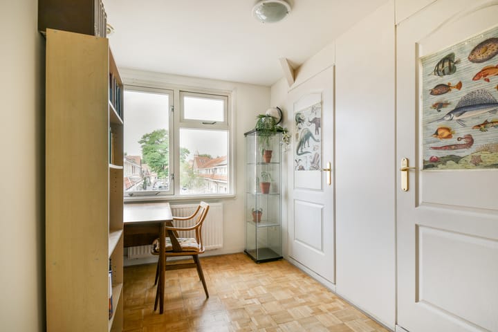 Photo 23 of Meidoornstraat 16