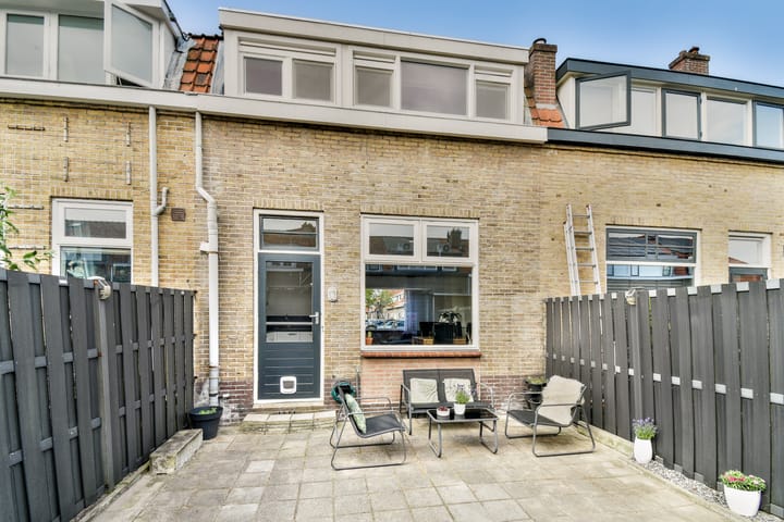 Photo 27 of Meidoornstraat 16