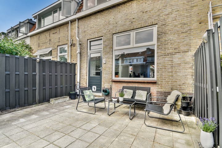 Photo 28 of Meidoornstraat 16