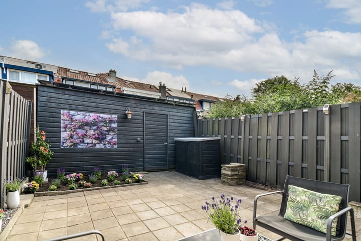 Photo 29 of Meidoornstraat 16