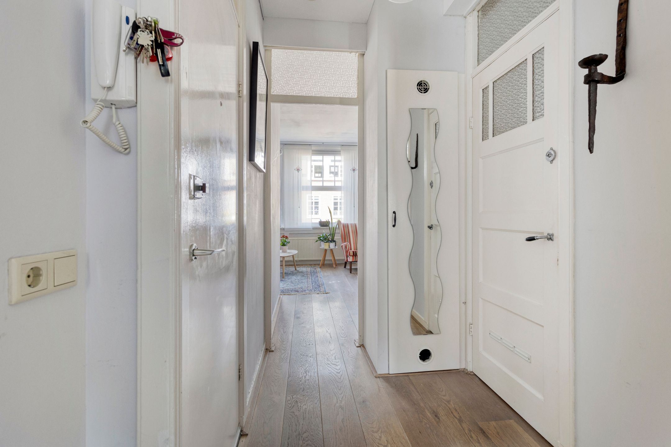 Foto 9 van Woubruggestraat 15-1