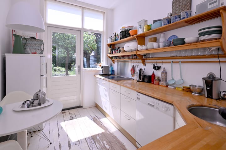 Foto 16 van Johannes Sinthenstraat 11