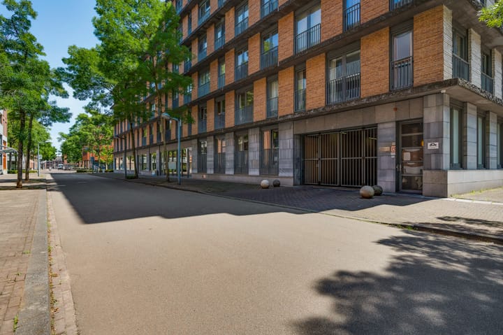 Foto 18 van Bellefroidlunet 27-B