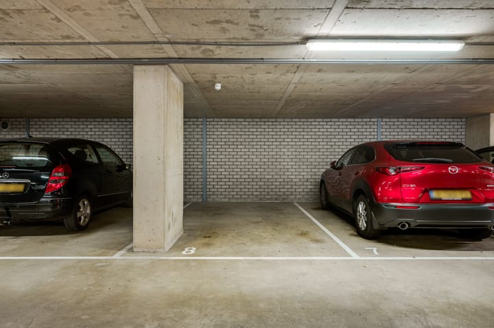 Foto 20 van Bellefroidlunet 27-B