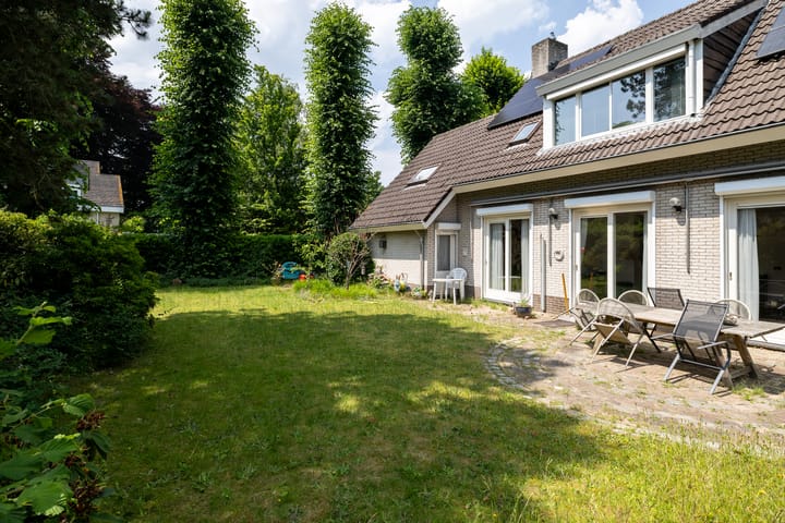 Foto 14 van Jacqueline de Grezlaan 15