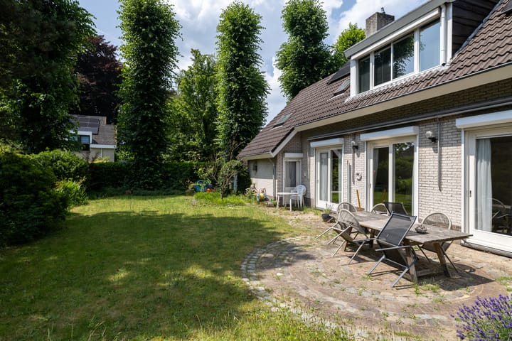 Foto 18 van Jacqueline de Grezlaan 15