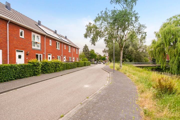 Foto 3 van Wijenburg 66