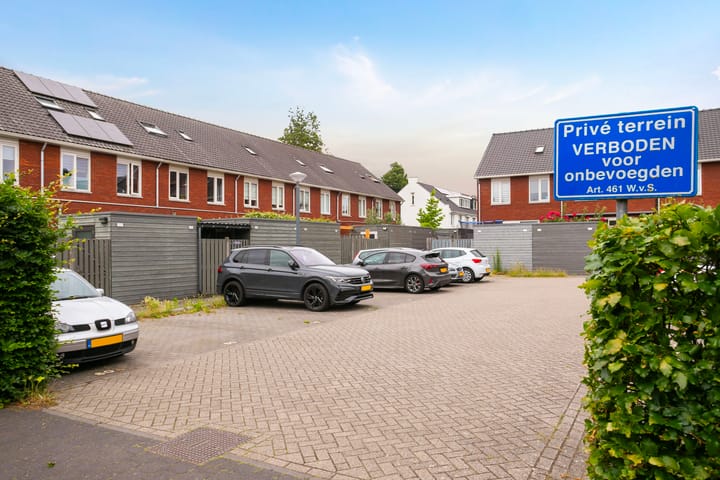 Foto 25 van Wijenburg 66