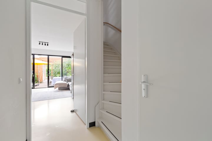 Foto 19 van Peter Martensstraat 70