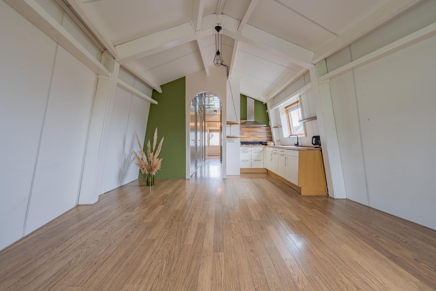 Photo 10 of Plein 16-B