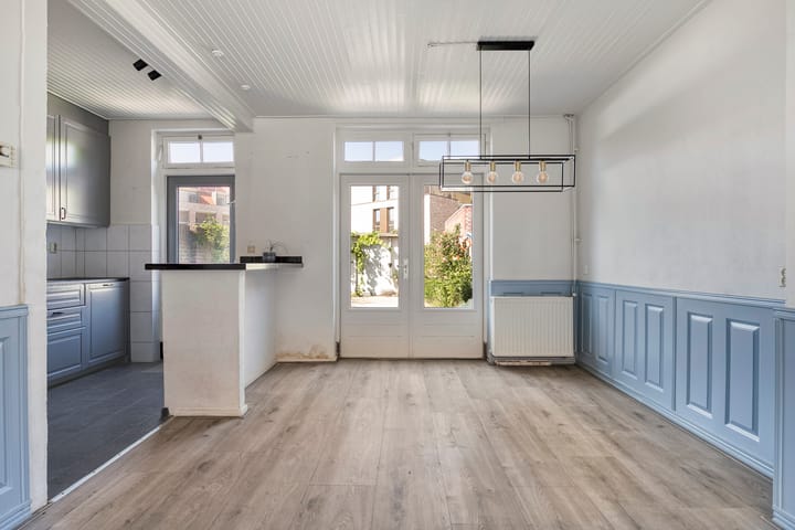 Photo 10 of Rubensstraat 42