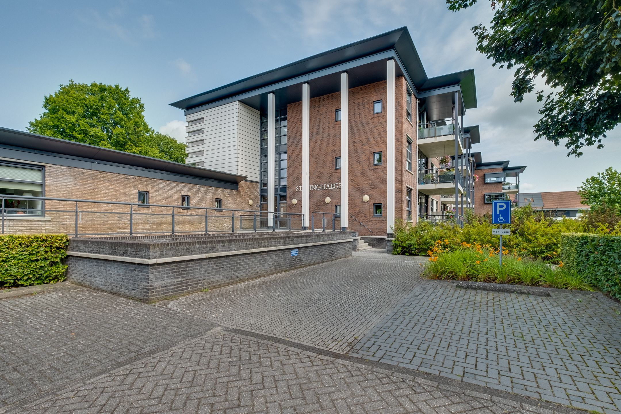 Foto 18 van Beusekamplaan 34