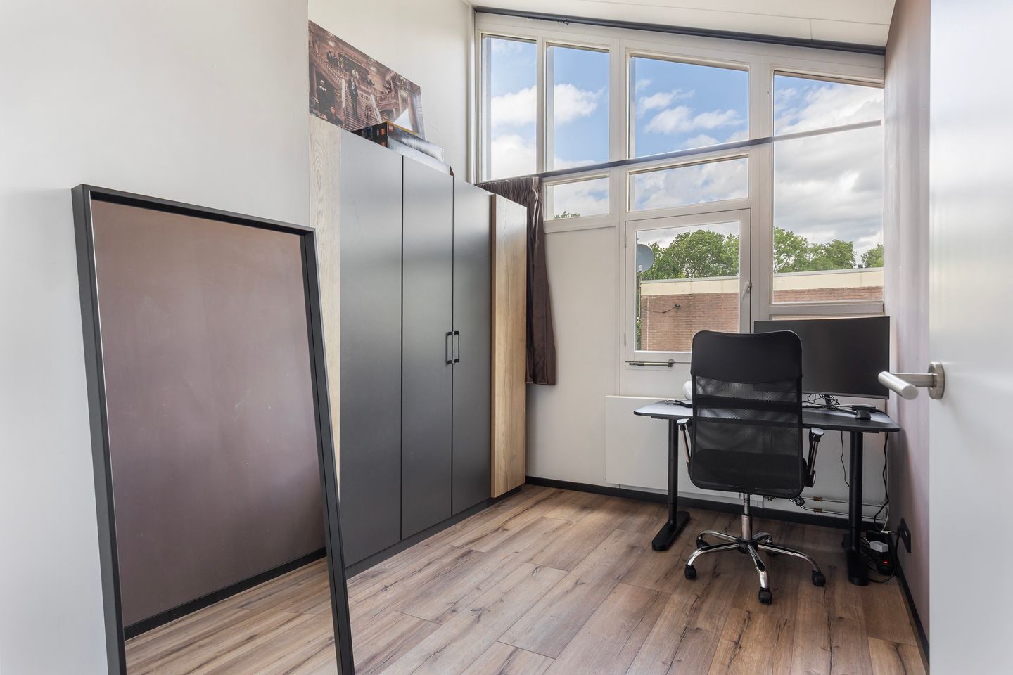 Foto 25 van Schrijnwerkershorst 201