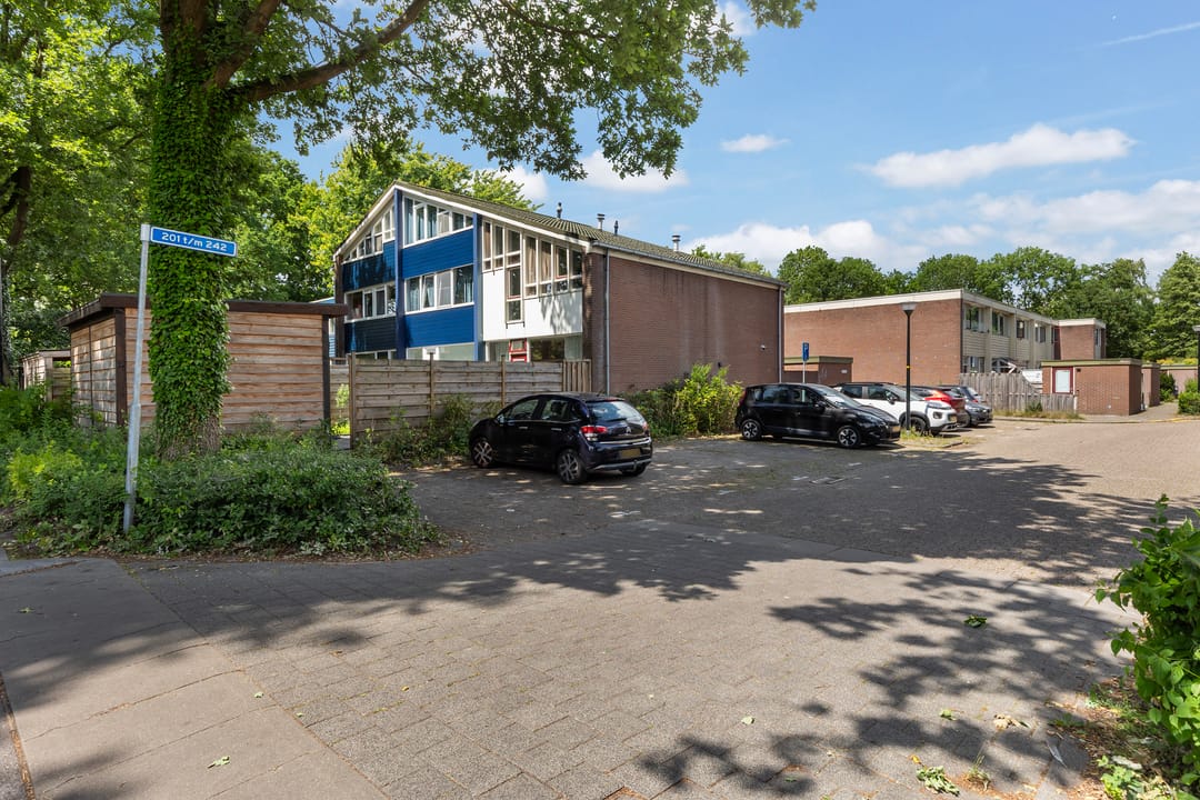 Foto 32 van Schrijnwerkershorst 201