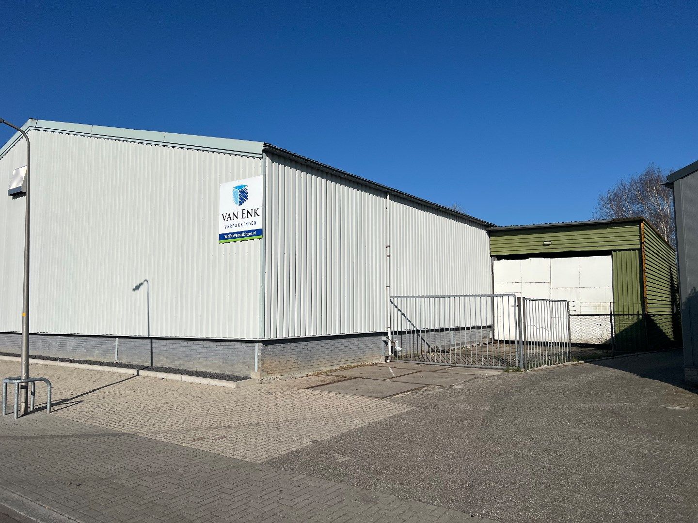 Bekijk foto 1 van Ondernemersstraat 17