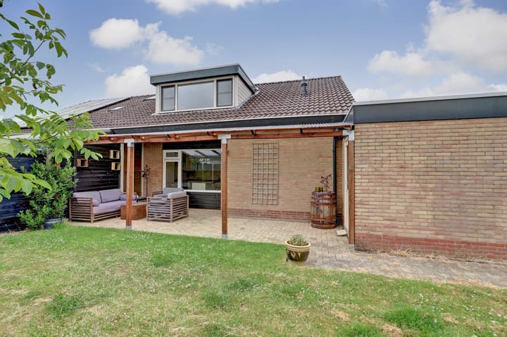 Foto 25 van Wilhelminastraat 141