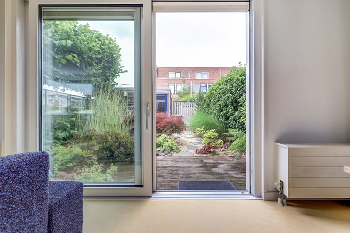 Foto 9 van Louis Paul Boonpad 1