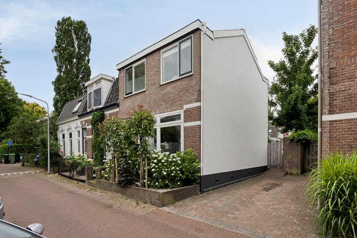 Foto 40 van Bloemstraat 16