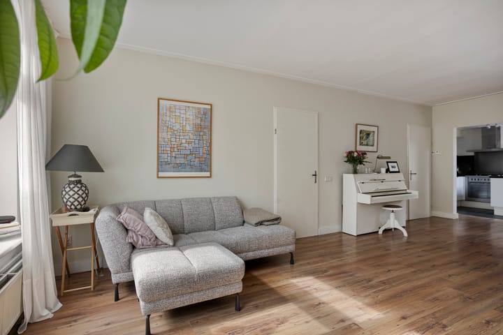 Foto 6 van Bloemstraat 16