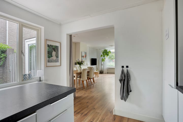 Foto 15 van Bloemstraat 16