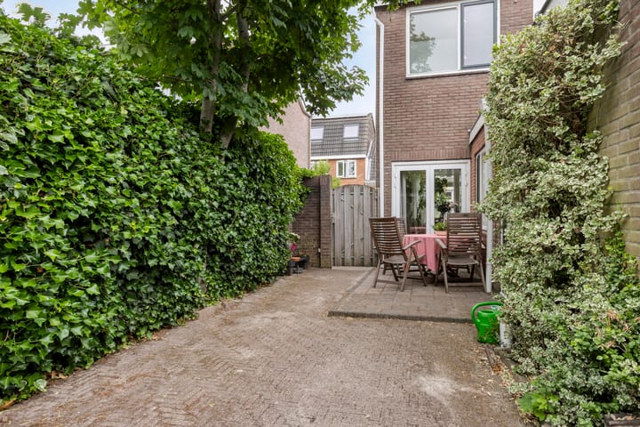 Foto 30 van Bloemstraat 16