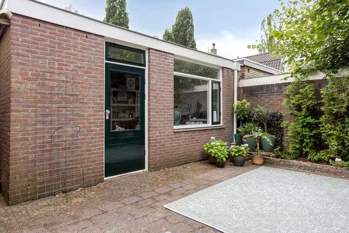 Foto 32 van Bloemstraat 16