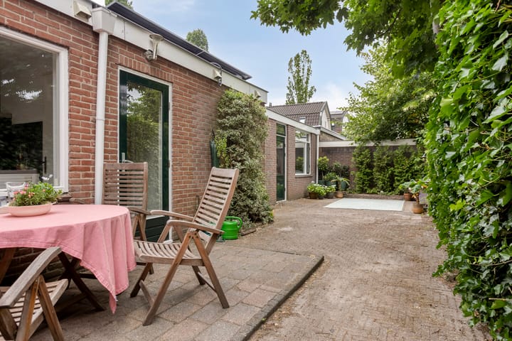 Foto 33 van Bloemstraat 16