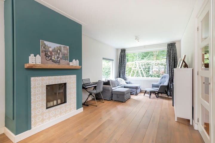 Photo 3 of Bos en Vaartlaan 10