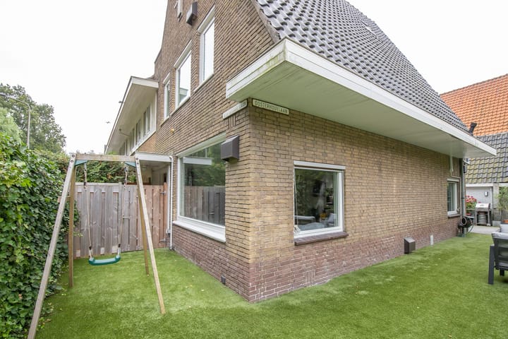 Photo 18 of Bos en Vaartlaan 10