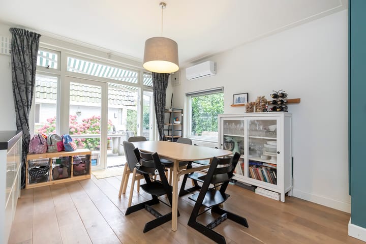 Photo 19 of Bos en Vaartlaan 10