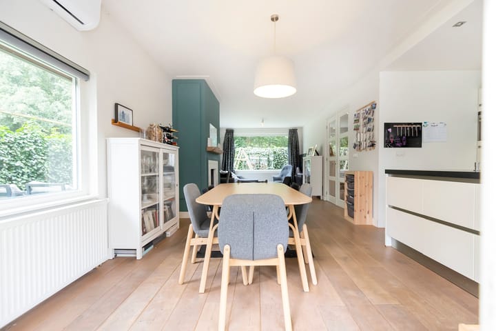 Photo 22 of Bos en Vaartlaan 10