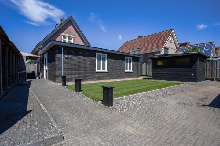 Photo 42 of Hamburgerweg 123