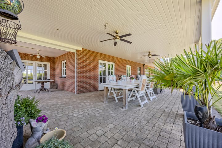 Foto 52 van Middenpeelweg 4