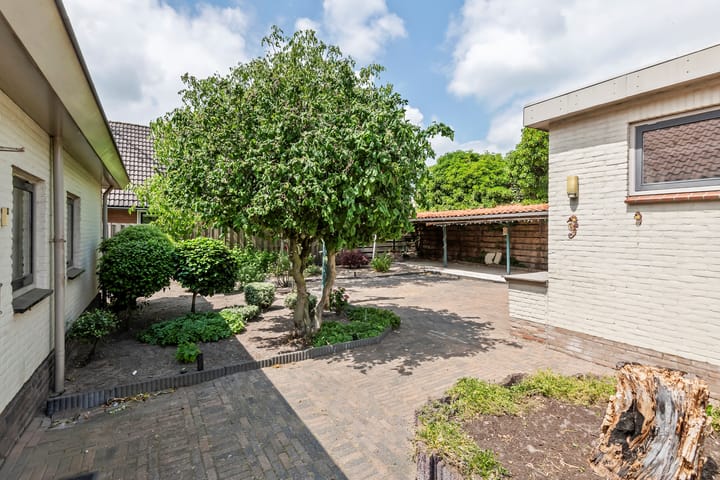 Photo 8 of Hootsenstraat 9