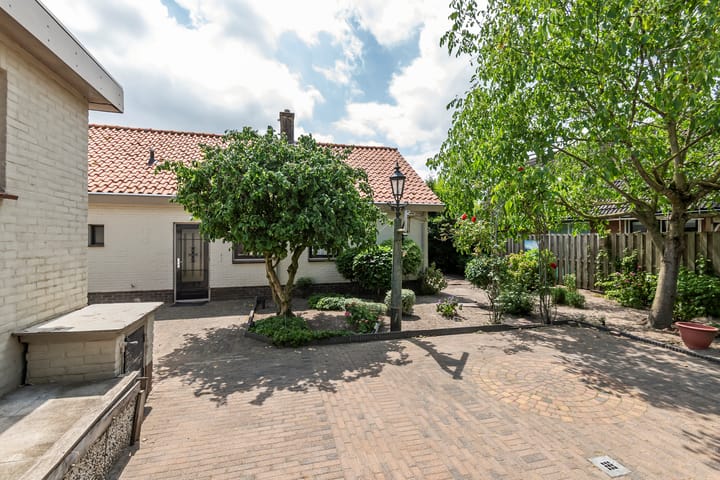 Photo 10 of Hootsenstraat 9