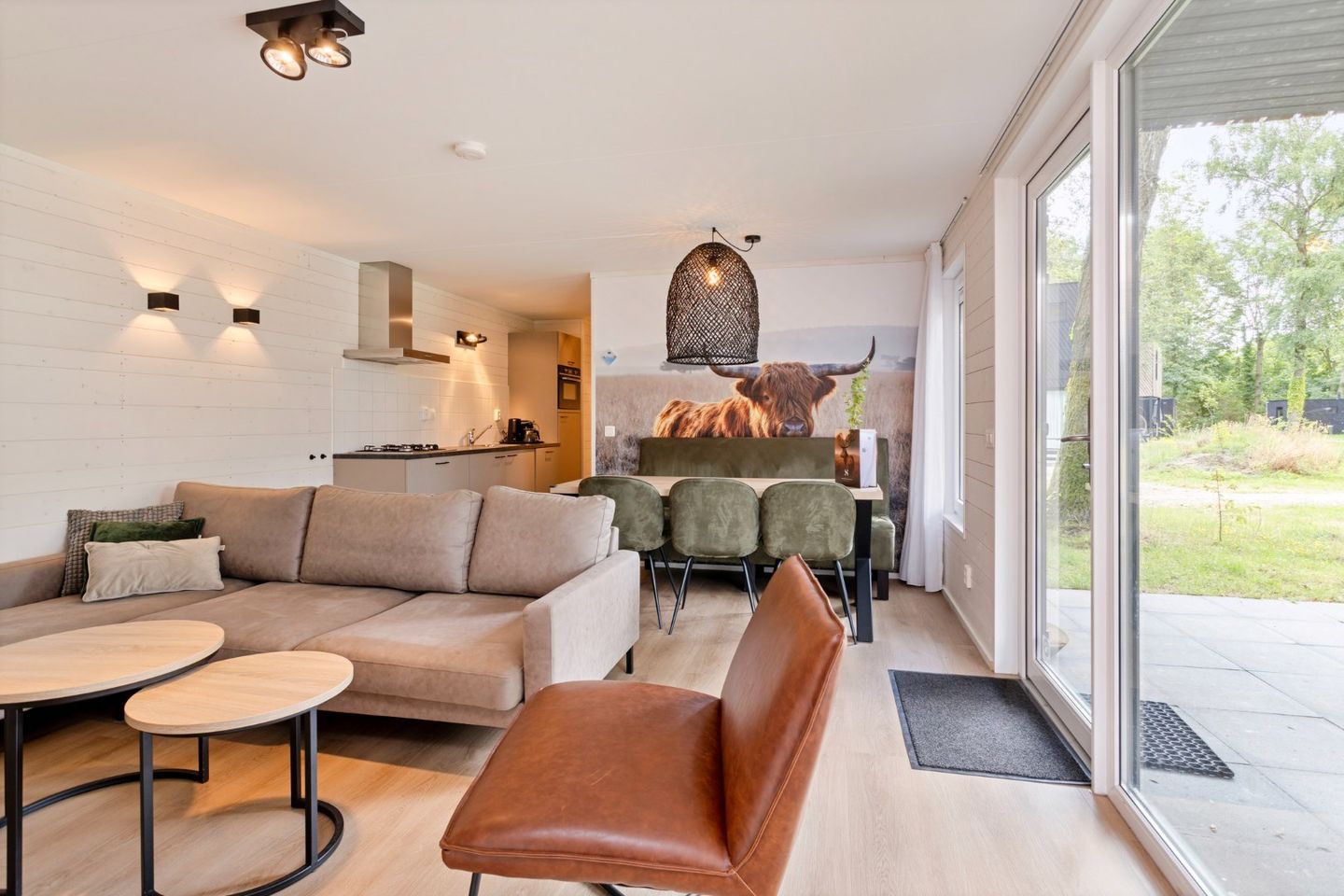 Photo 4 of Hermanusweg 4-011