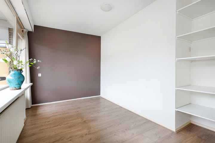 Foto 11 van van Weedestraat 189