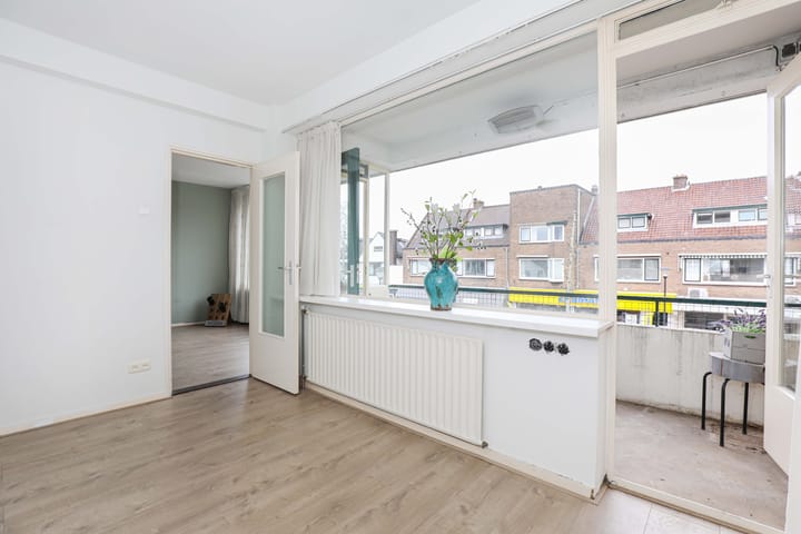 Foto 12 van van Weedestraat 189