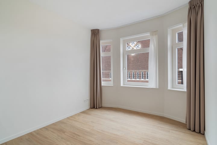 Foto 11 van Laan van Meerdervoort 631