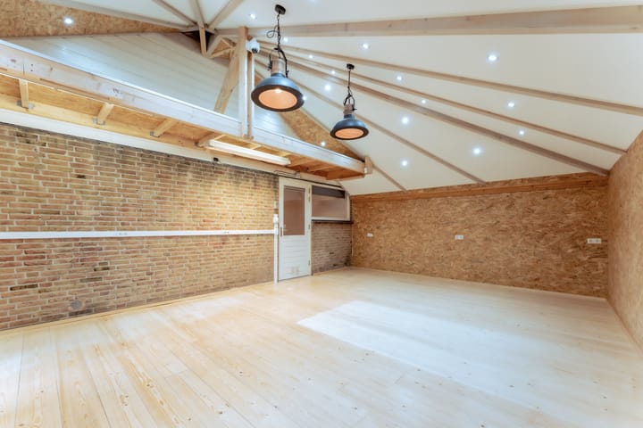 Foto 26 van van Veenweg 65