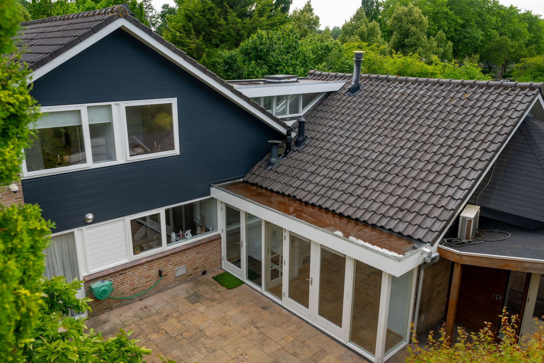 Foto 48 van van Veenweg 65