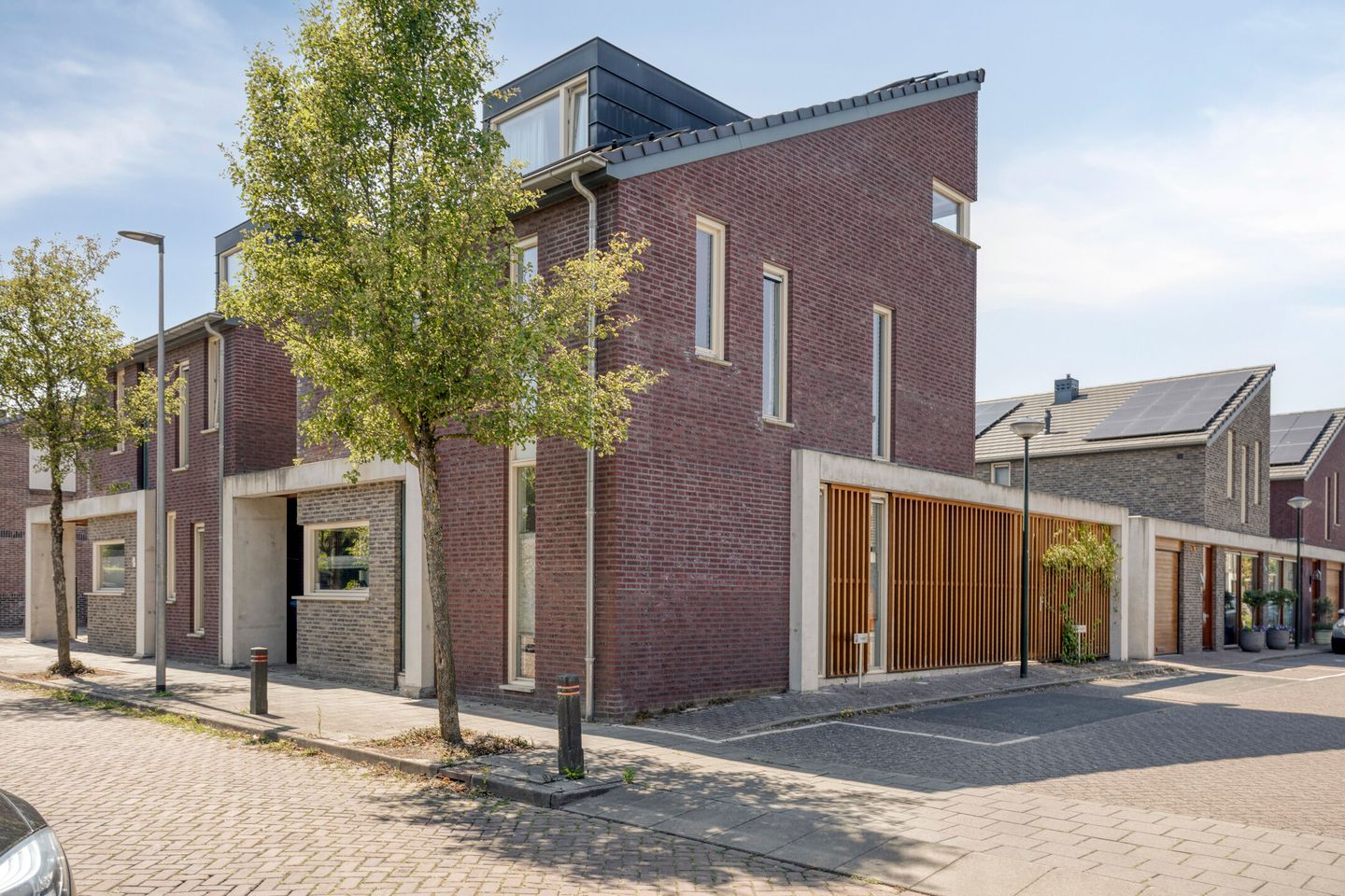 Foto 1 van Unastraat 57