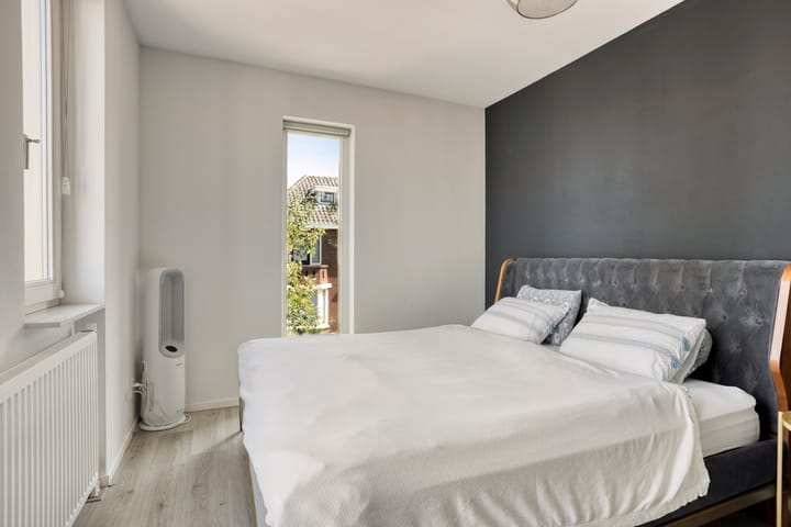 Foto 18 van Unastraat 57