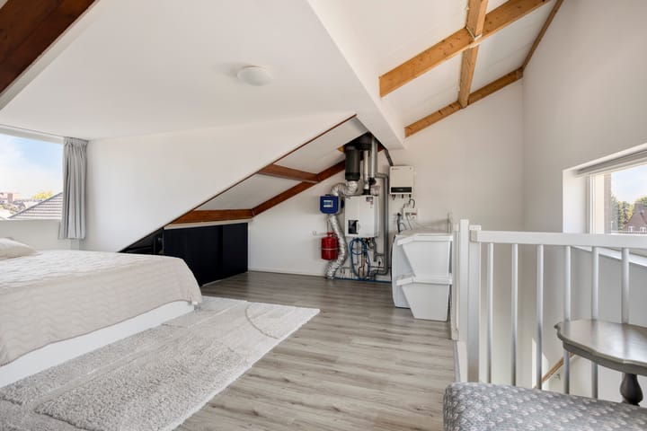 Foto 24 van Unastraat 57