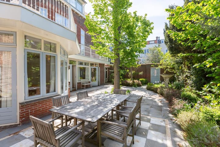 Photo 25 of Riouwstraat 62-B