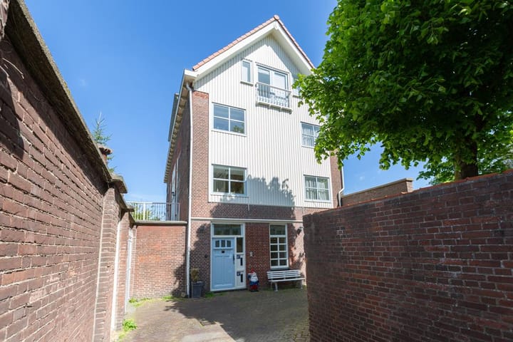 Photo 44 of Riouwstraat 62-B