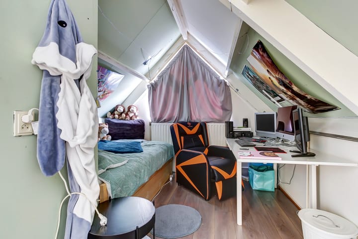 Photo 22 of Thomsonstraat 98