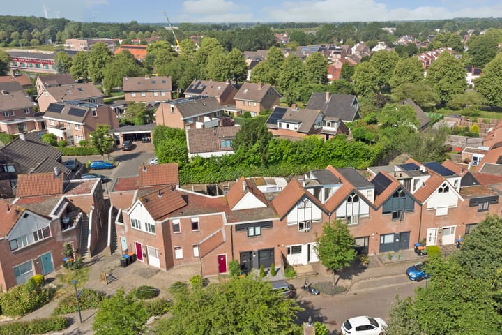 Photo 24 of Thomsonstraat 98